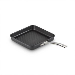 LE CREUSET TNS 23CM SQUARE GRILL WITH LONG HANDLE